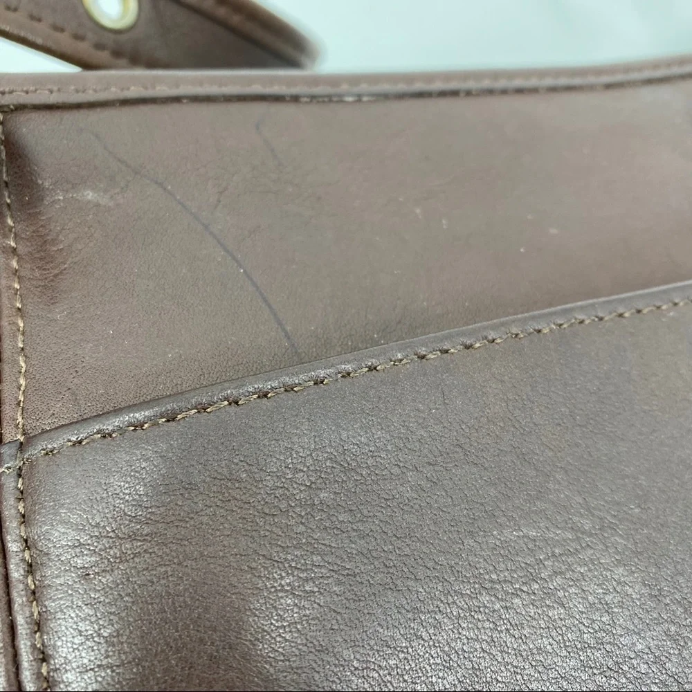 Vintage made in USA brown leather Coach crossbody - Picture 7 of 15